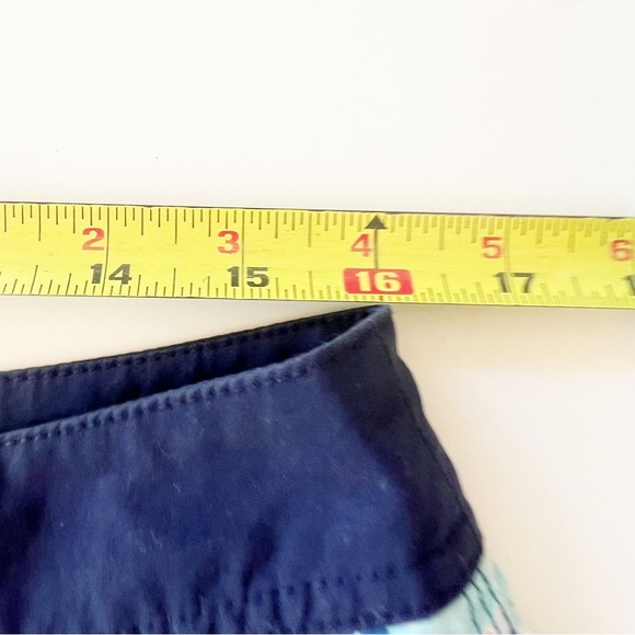 J. Crew Vintage Swim Shorts / Trunks in Fish Print - Picture 16 of 16